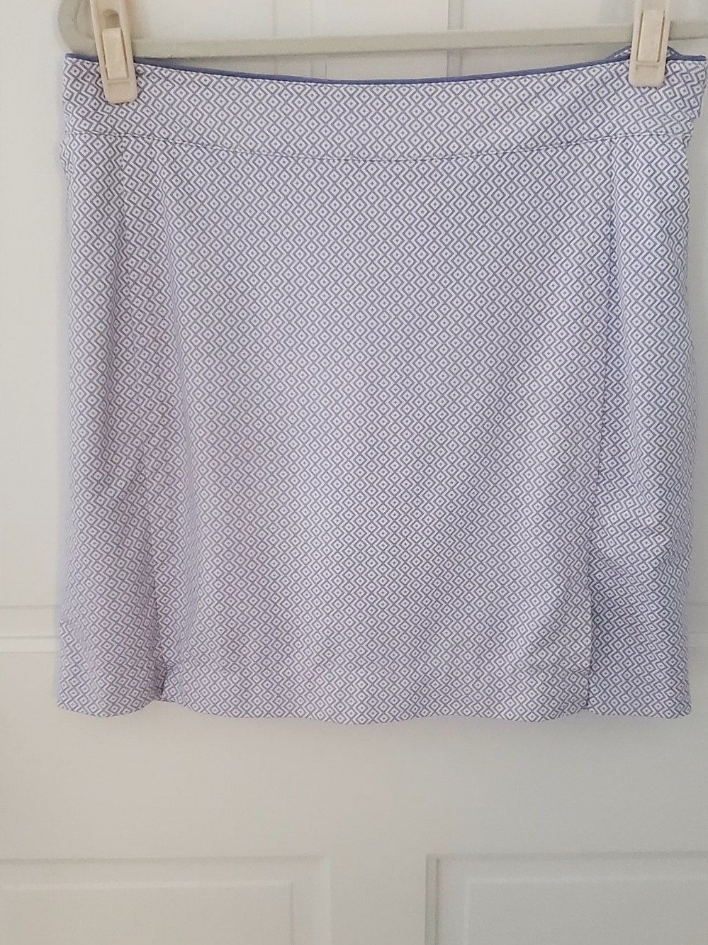 Fairway & Greene Geometric Straight Lavendar Golf Skirt with Attached Shorts 10